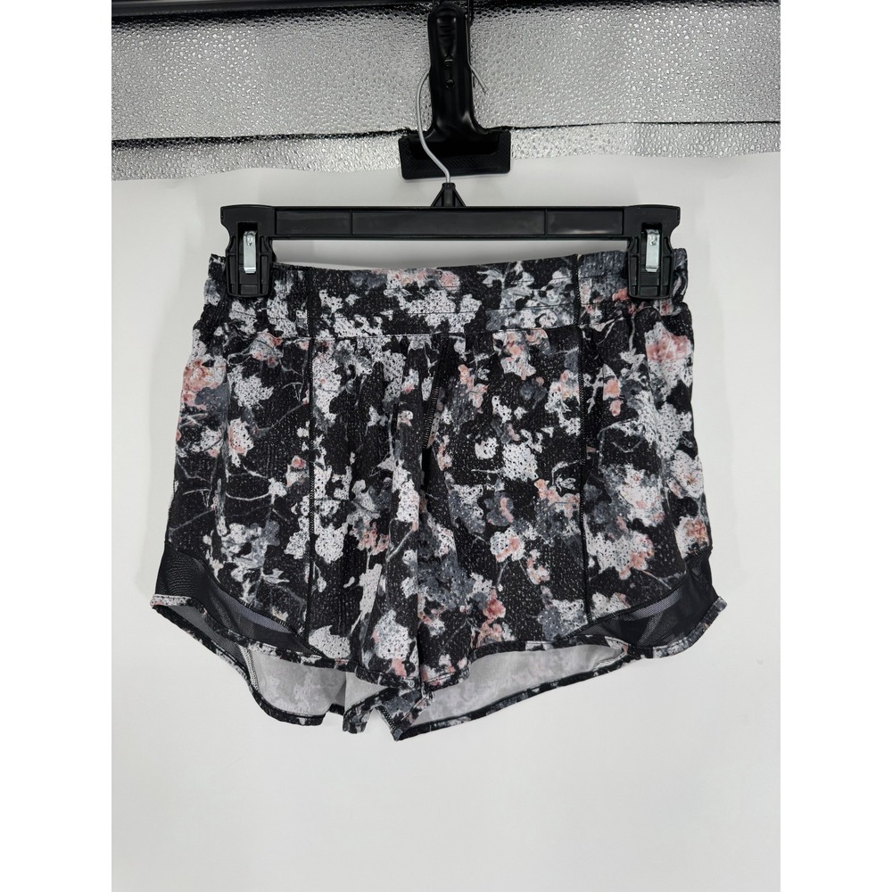 Lululemon Hotty Hot Shorts II Long 4" Floral Lined Swift Ultra Light W7AJUT Sz 6